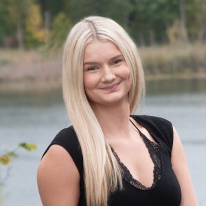 Kameryn Bell at K Bella Hair Studio & Spa