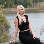 Kameryn Bell | K Bella Stylist