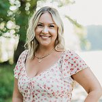 Tara Dye | K Bella Esthetician